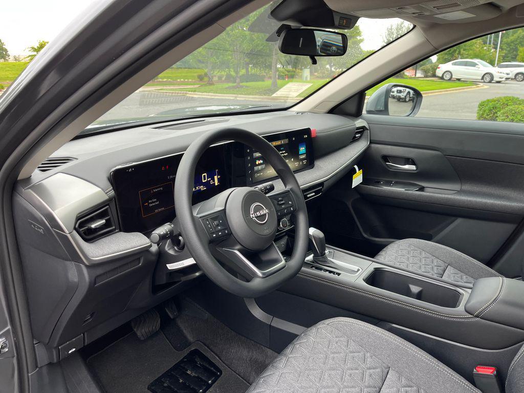 new 2025 Nissan Kicks car, priced at $22,982