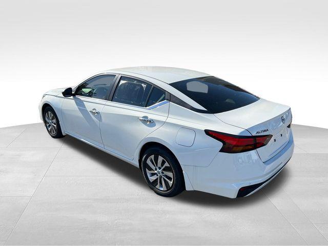 new 2024 Nissan Altima car, priced at $25,865