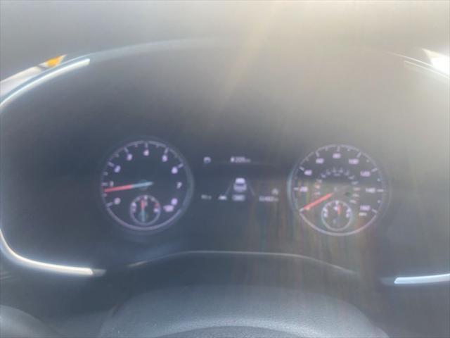 used 2022 Hyundai Santa Fe car, priced at $25,846
