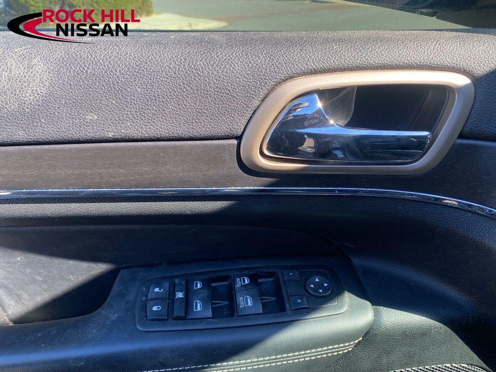 used 2015 Jeep Grand Cherokee car, priced at $12,770