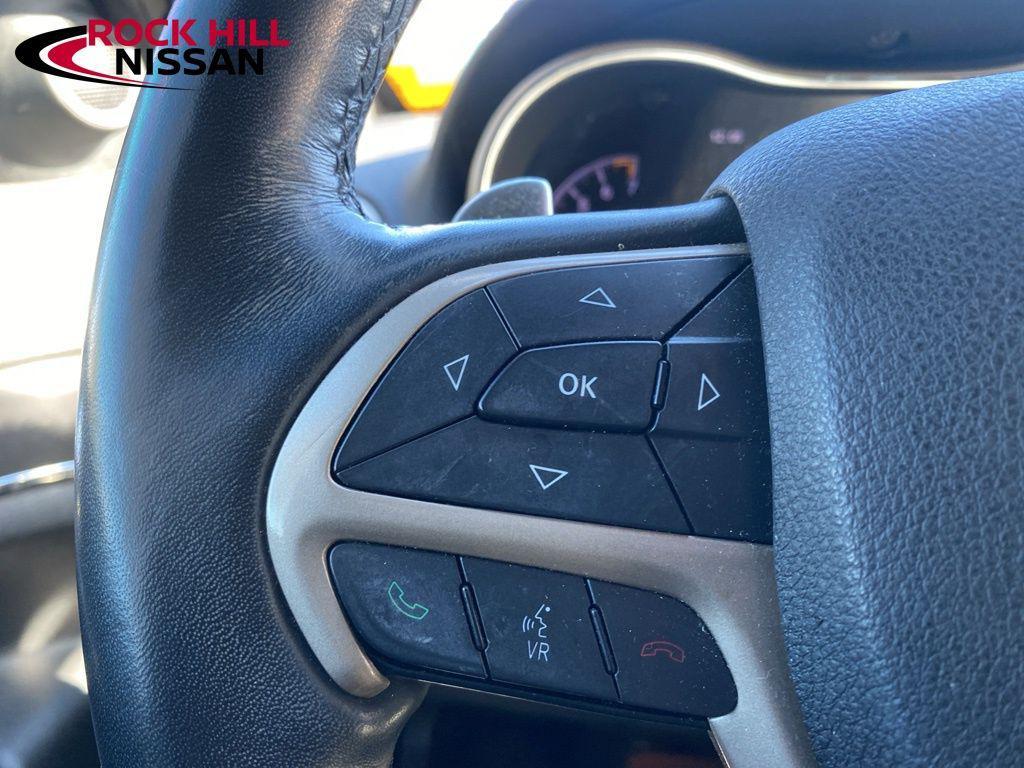 used 2015 Jeep Grand Cherokee car, priced at $12,770