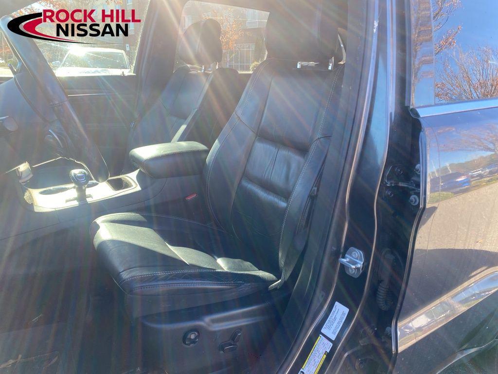 used 2015 Jeep Grand Cherokee car, priced at $12,770