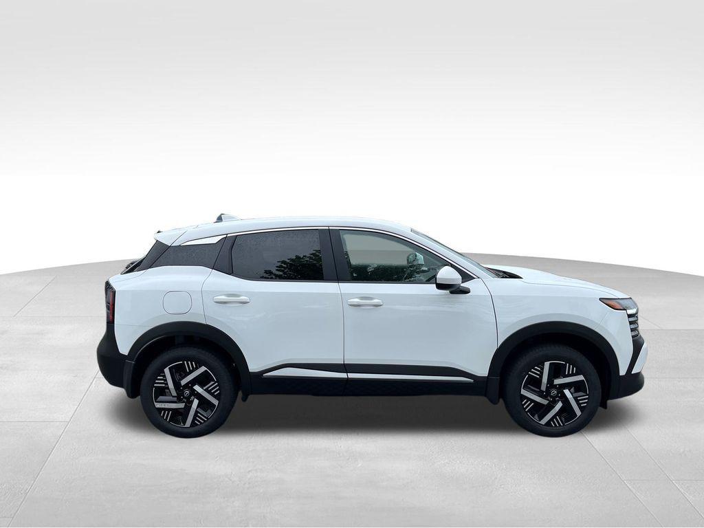 new 2025 Nissan Kicks car, priced at $22,907