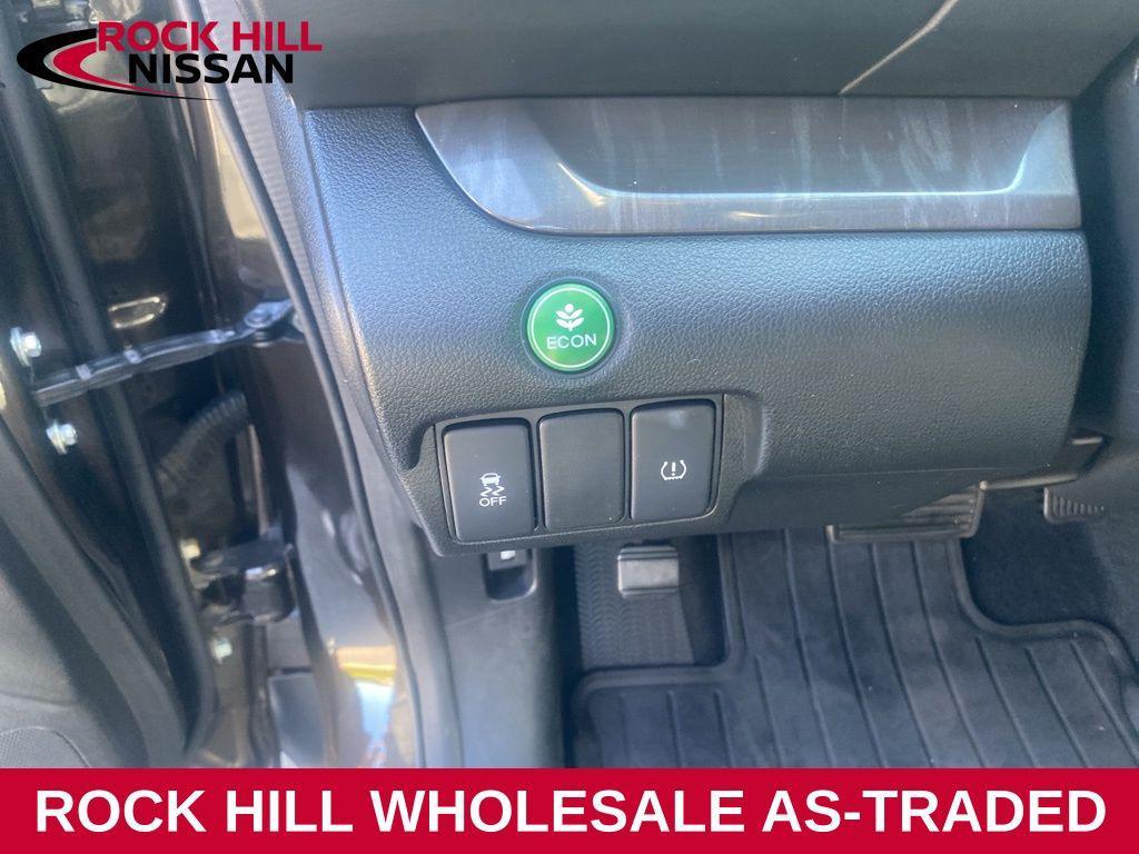 used 2014 Honda CR-V car, priced at $10,680