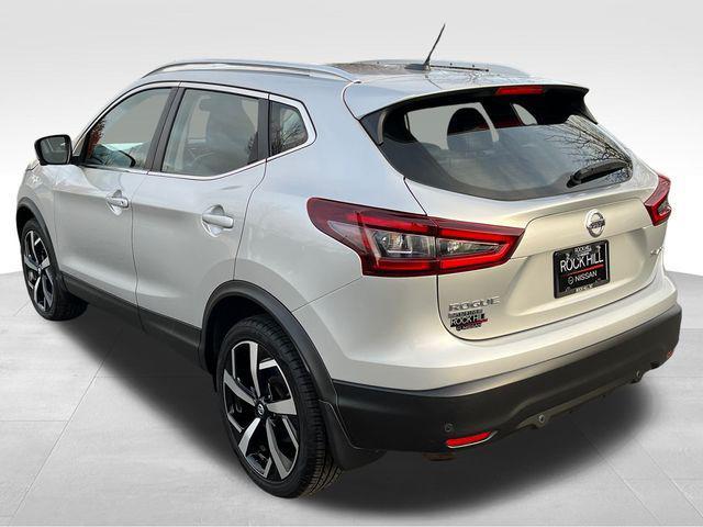 used 2021 Nissan Rogue Sport car, priced at $20,944