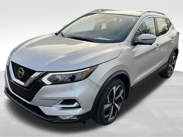 used 2021 Nissan Rogue Sport car, priced at $20,944