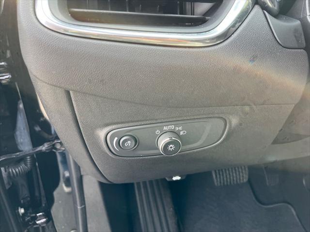 used 2023 Chevrolet Equinox car, priced at $21,770