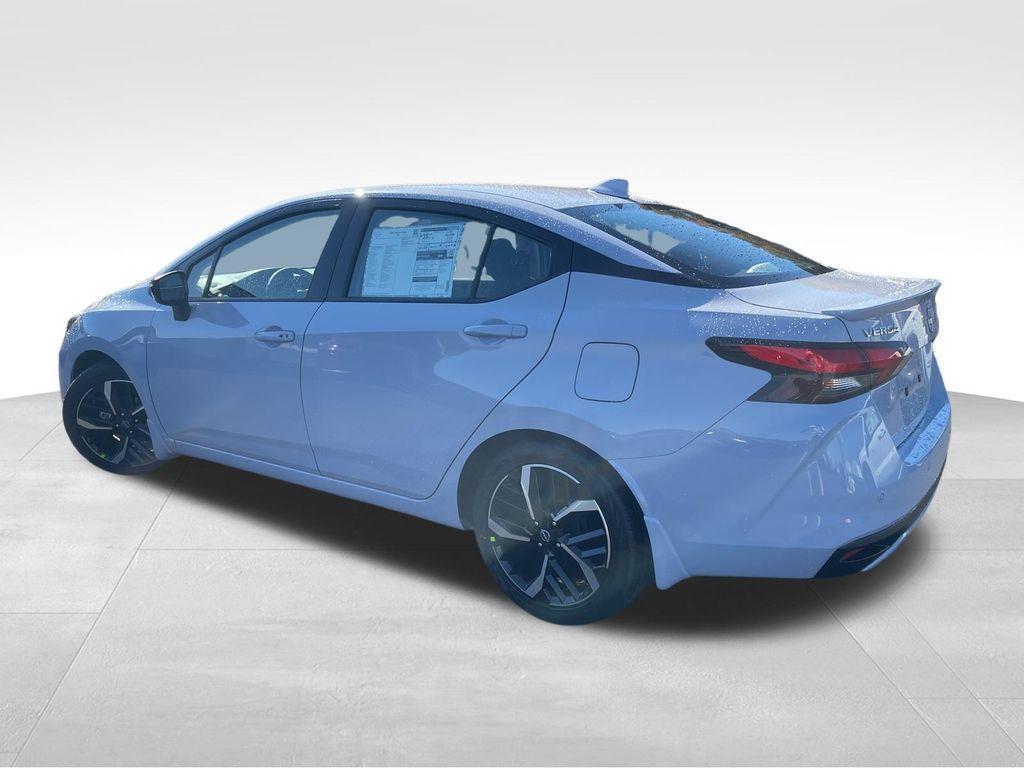 new 2025 Nissan Versa car, priced at $21,292