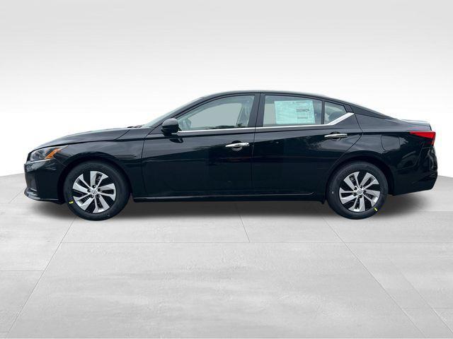 new 2025 Nissan Altima car, priced at $27,140