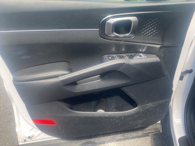used 2024 Kia Sorento car, priced at $29,854