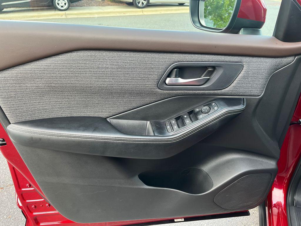 used 2023 Nissan Rogue car, priced at $19,982