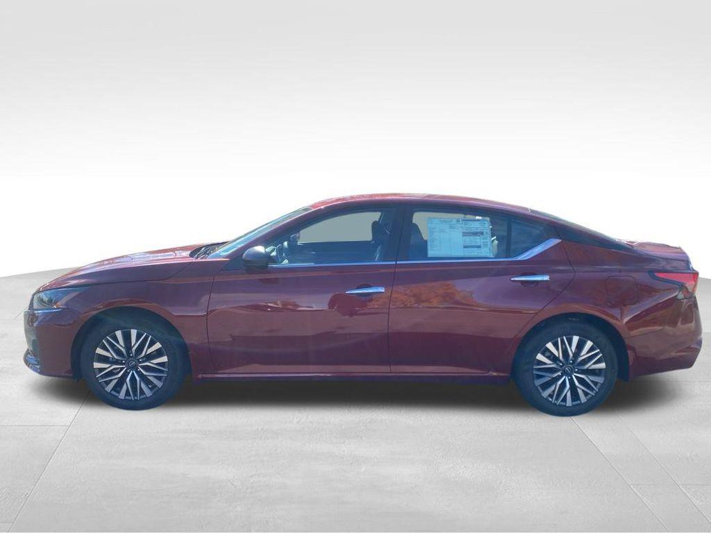 new 2025 Nissan Altima car, priced at $30,530