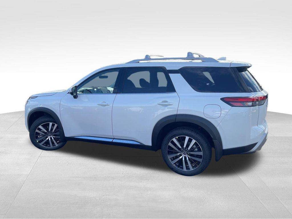 new 2025 Nissan Pathfinder car, priced at $44,829