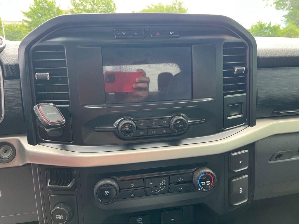 used 2021 Ford F-150 car, priced at $25,000