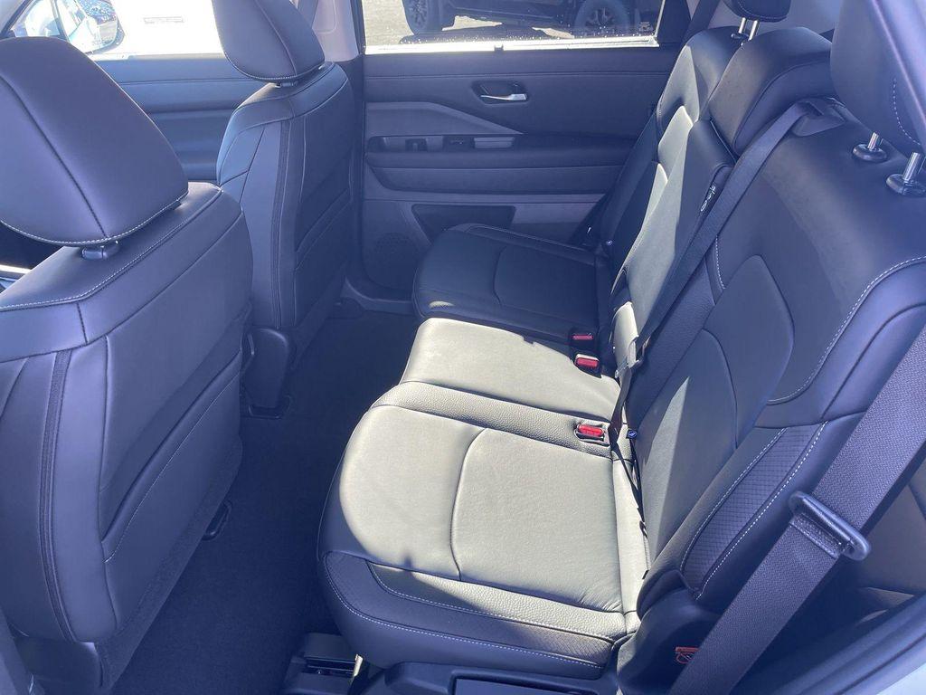 new 2025 Nissan Pathfinder car, priced at $43,794