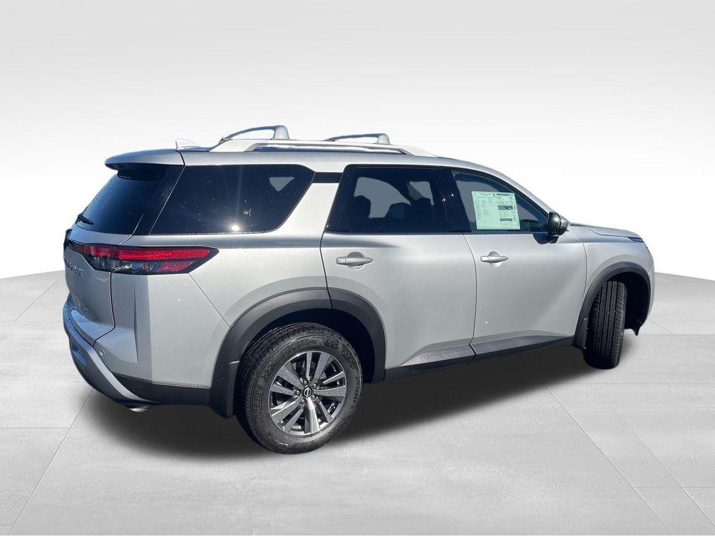 new 2025 Nissan Pathfinder car, priced at $43,794