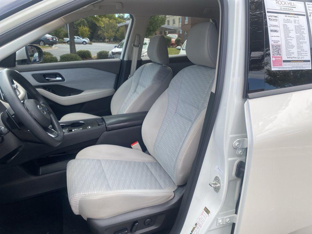 used 2021 Nissan Rogue car, priced at $19,652
