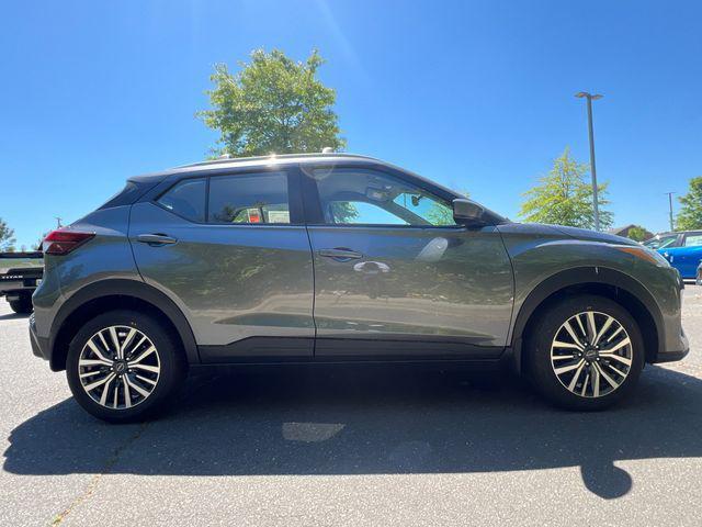 new 2024 Nissan Kicks car, priced at $23,569