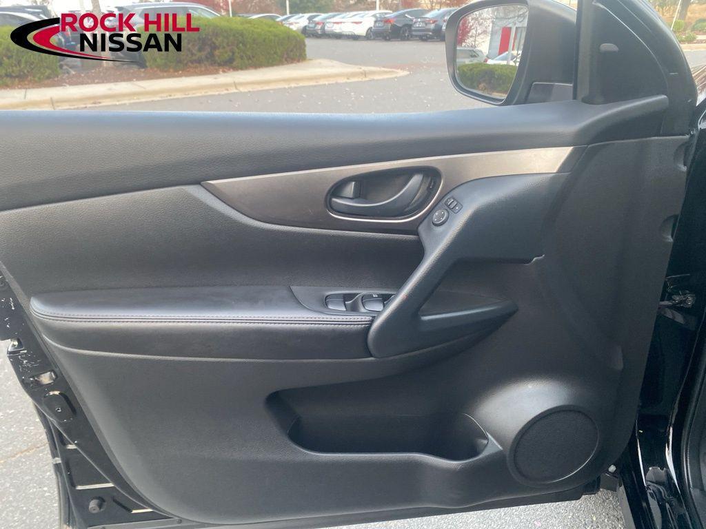 used 2020 Nissan Rogue Sport car, priced at $13,689