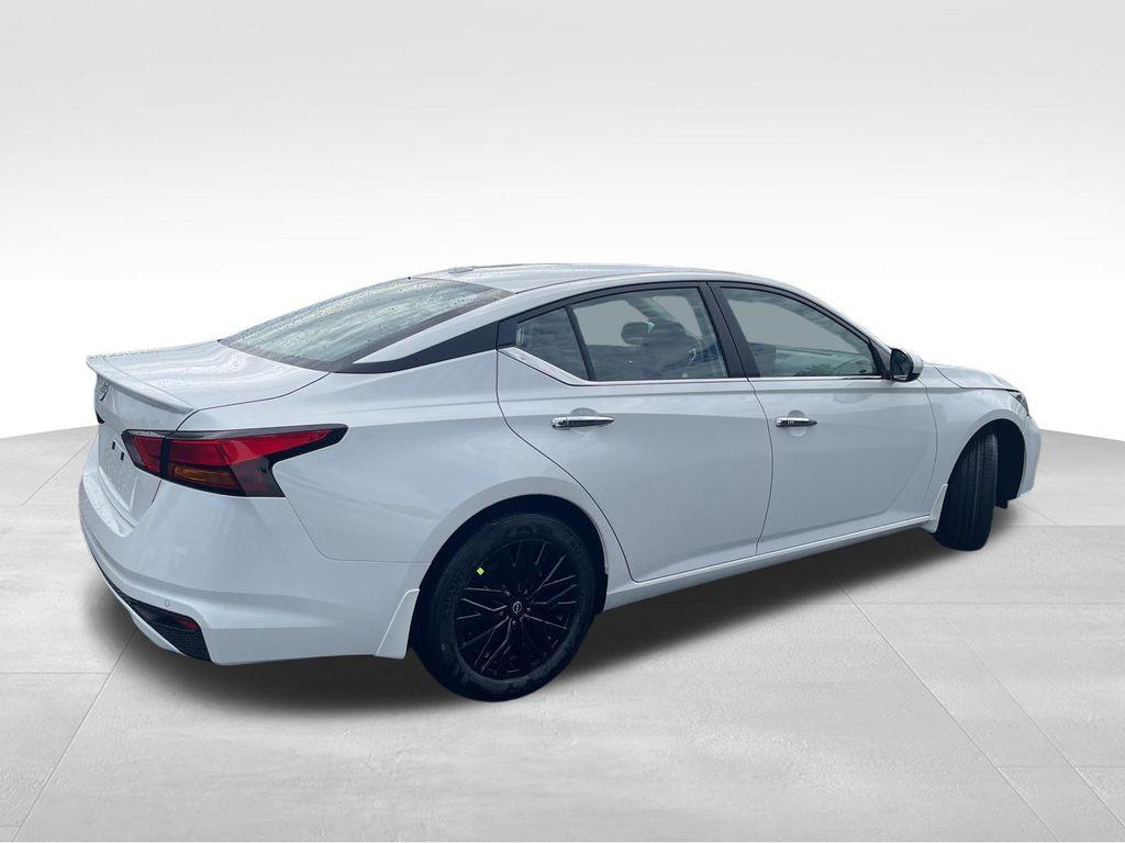 new 2025 Nissan Altima car, priced at $29,356