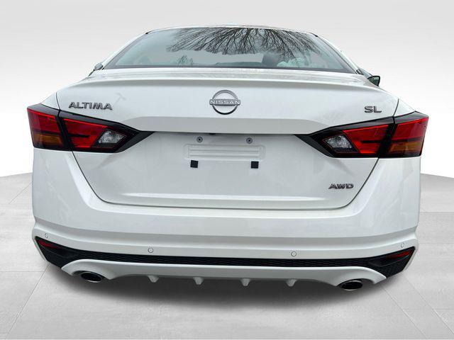 new 2024 Nissan Altima car, priced at $32,706