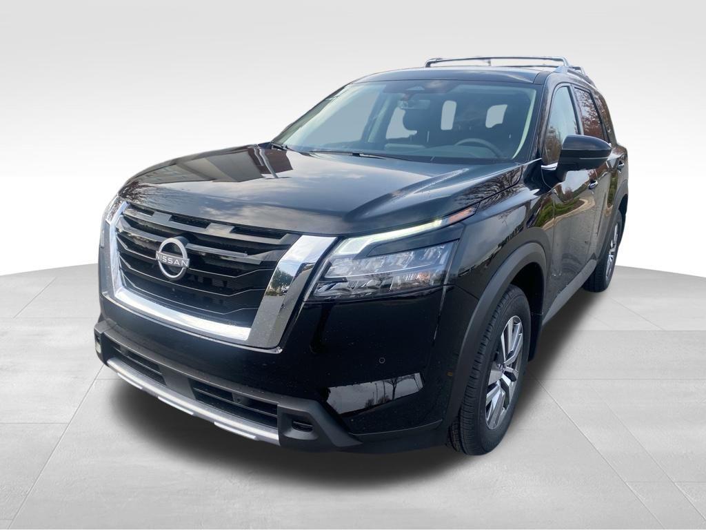 new 2025 Nissan Pathfinder car, priced at $41,236