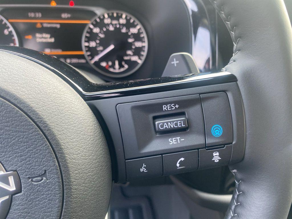 new 2025 Nissan Pathfinder car, priced at $41,236