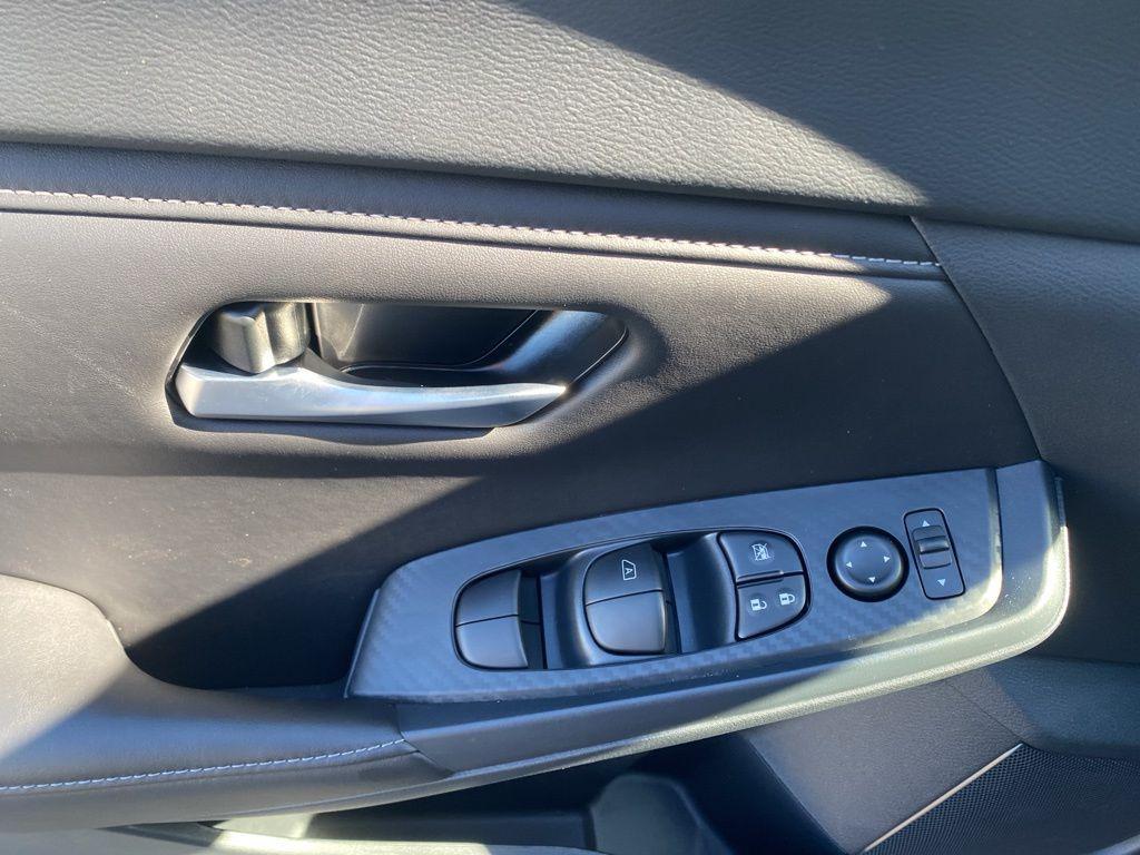 new 2025 Nissan Sentra car, priced at $25,315