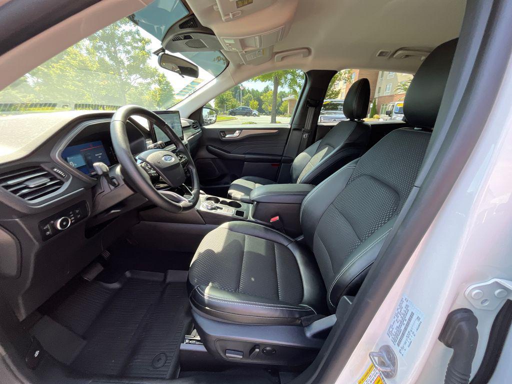 used 2025 Ford Escape PHEV car, priced at $28,998