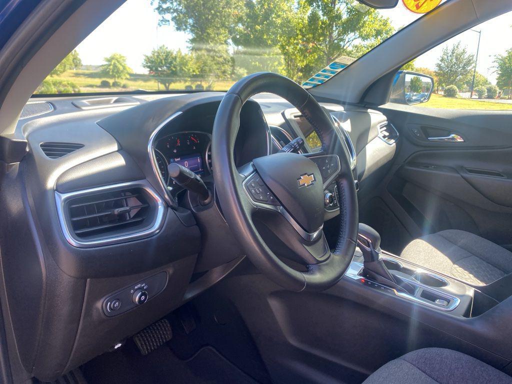 used 2022 Chevrolet Equinox car, priced at $19,556