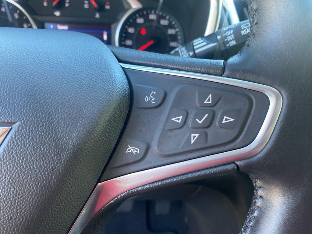 used 2022 Chevrolet Equinox car, priced at $19,556
