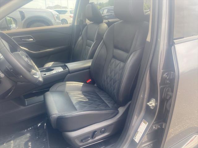 used 2022 Nissan Rogue car, priced at $29,337