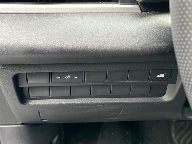 used 2024 Mitsubishi Outlander car, priced at $24,279