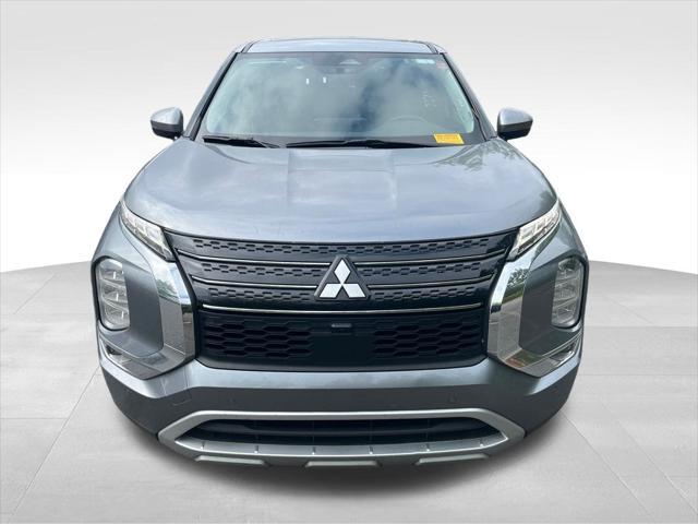 used 2024 Mitsubishi Outlander car, priced at $24,279