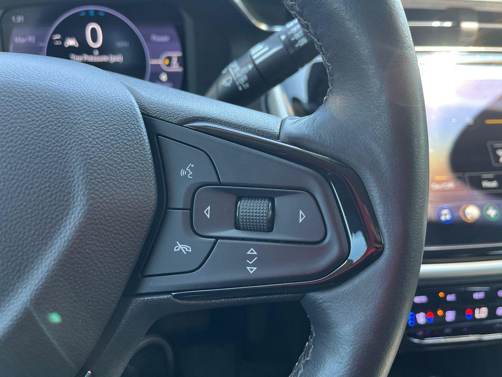 used 2023 Chevrolet Bolt EUV car, priced at $22,032