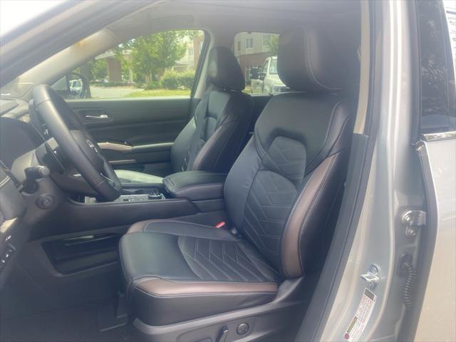 used 2023 Nissan Pathfinder car, priced at $39,233