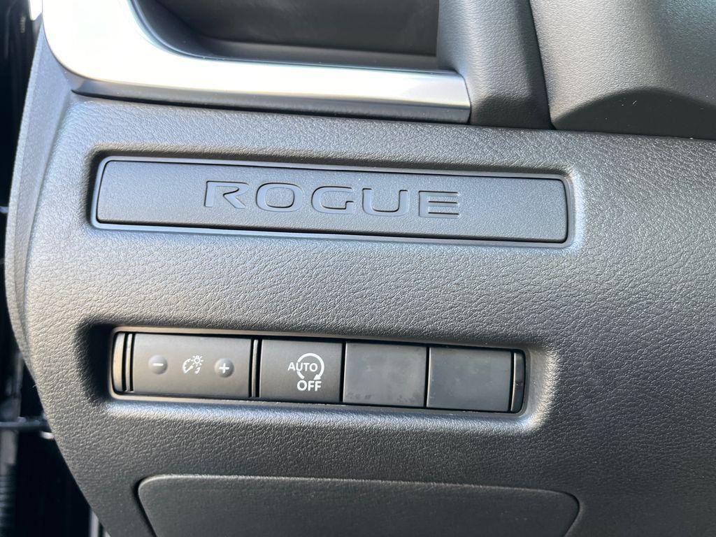 new 2025 Nissan Rogue car, priced at $30,919