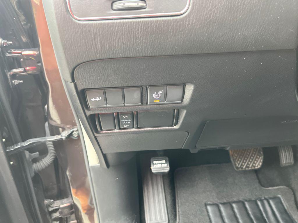 used 2022 Nissan Armada car, priced at $32,460
