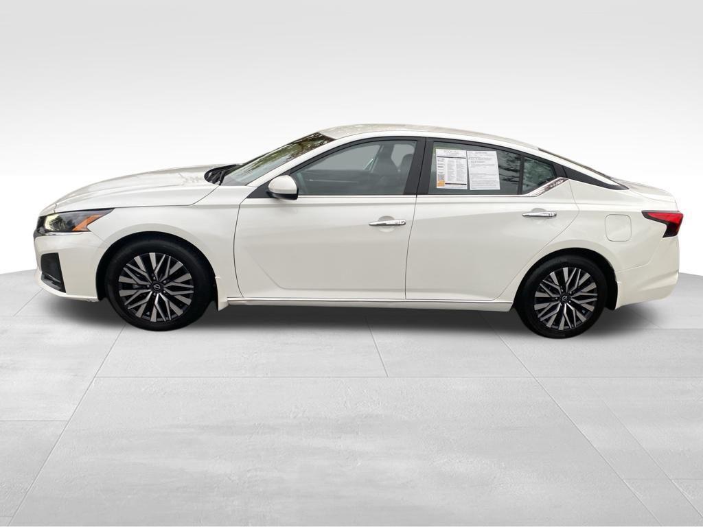 used 2023 Nissan Altima car, priced at $18,717