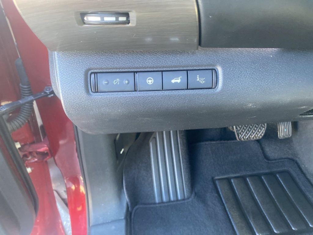 used 2023 Nissan Pathfinder car, priced at $28,900