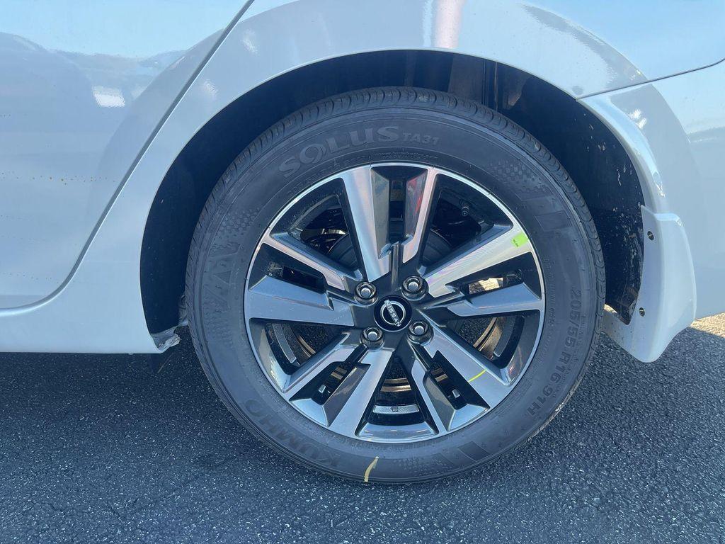 new 2025 Nissan Versa car, priced at $20,547