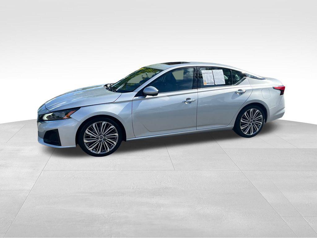 used 2023 Nissan Altima car, priced at $19,440