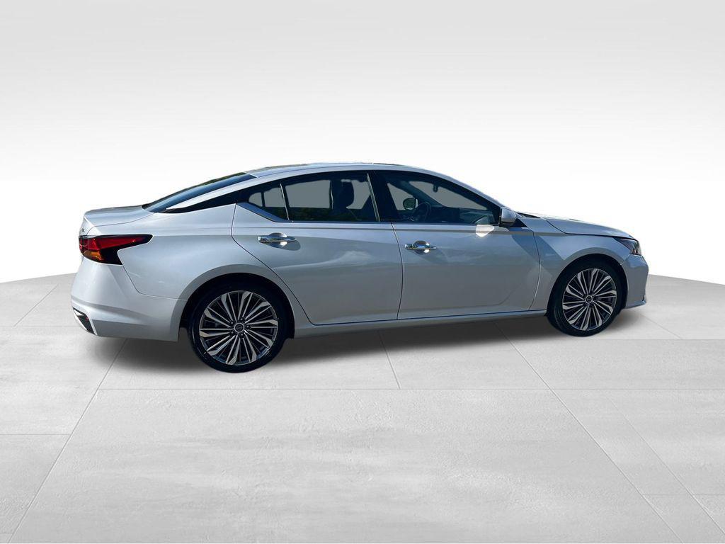 used 2023 Nissan Altima car, priced at $19,440