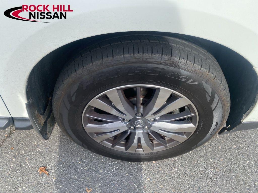 used 2020 Nissan Pathfinder car, priced at $13,972