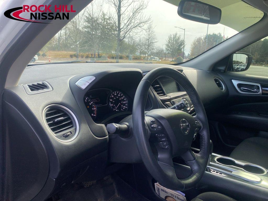 used 2020 Nissan Pathfinder car, priced at $13,972