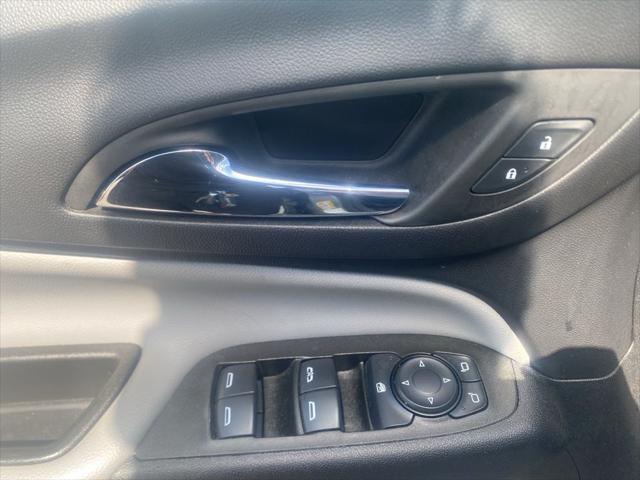 used 2023 Chevrolet Equinox car, priced at $19,184
