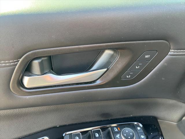 used 2022 Nissan Pathfinder car, priced at $21,988