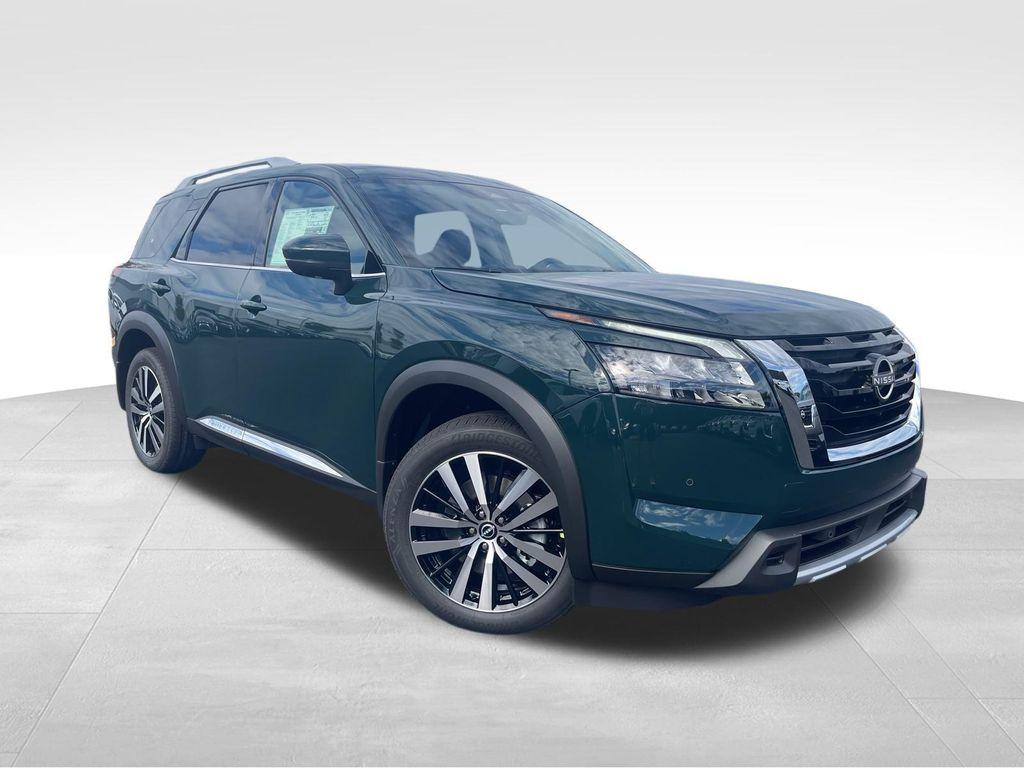 new 2025 Nissan Pathfinder car, priced at $44,146