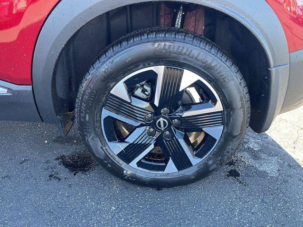 new 2026 Nissan Kicks car, priced at $29,886