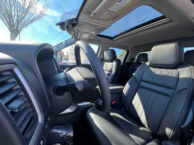 new 2024 Nissan Frontier car, priced at $38,532